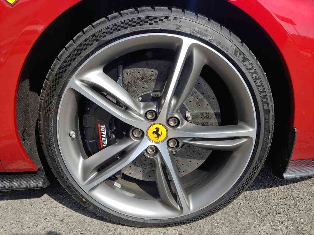 FERRARI 296  GTB 3.0 LISTINO € 393.700 IVA ESPOSTA - vendita auto a Genova