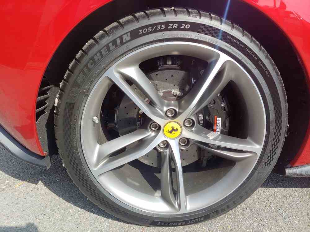 FERRARI 296  GTB 3.0 LISTINO € 393.700 IVA ESPOSTA - vendita auto a Genova