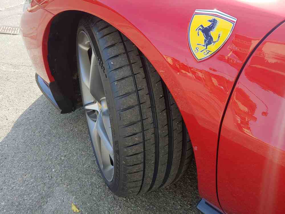 FERRARI 296  GTB 3.0 LISTINO € 393.700 IVA ESPOSTA - vendita auto a Genova