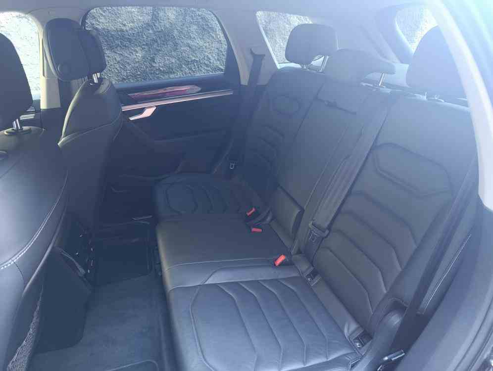 VOLKSWAGEN TOUAREG Touareg III 2018 3.0 V6 tdi Advanced 231cv tiptronic con SOSPENSIONI PNEUMATICHE - vendita auto a Genova