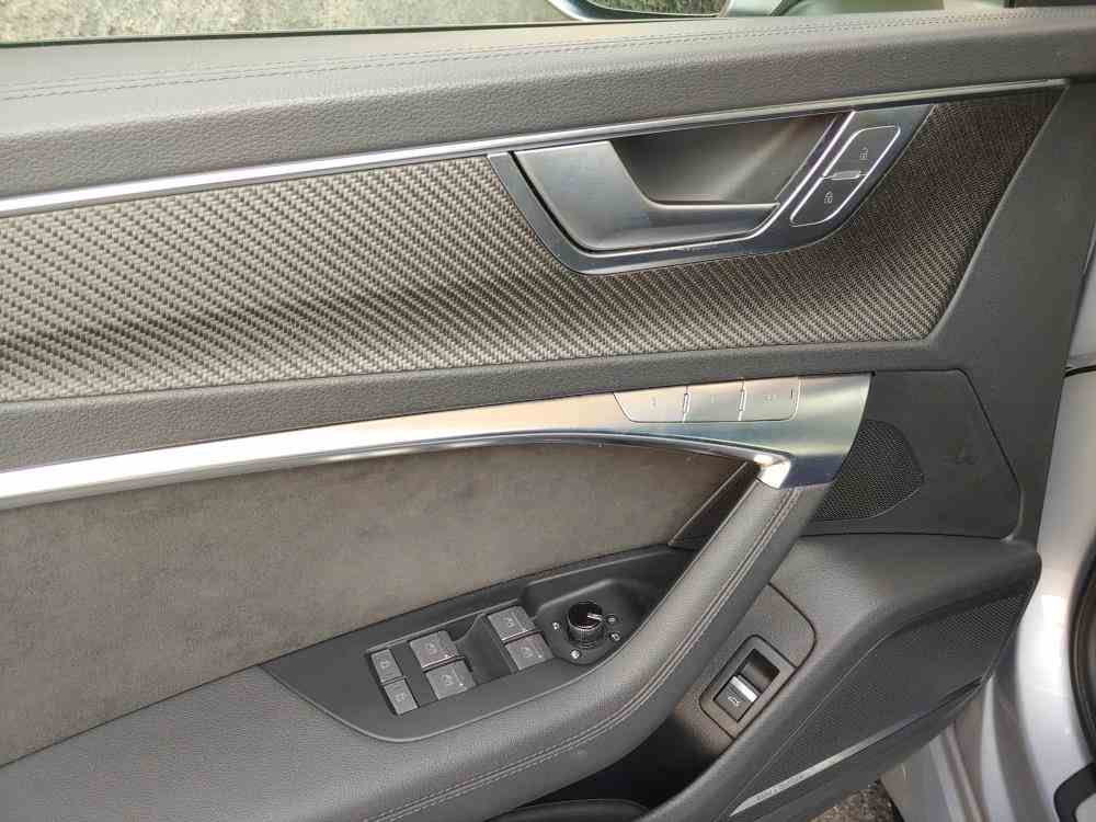 AUDI RS6 AVANT  4.0 MEHV QUATTRO TIPTRONIC 600CV - vendita auto a Genova
