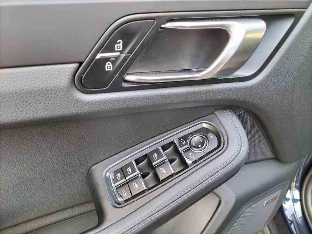 PORSCHE MACAN T 2.0 265cv pdk GANCIO TRAINO - vendita auto a Genova