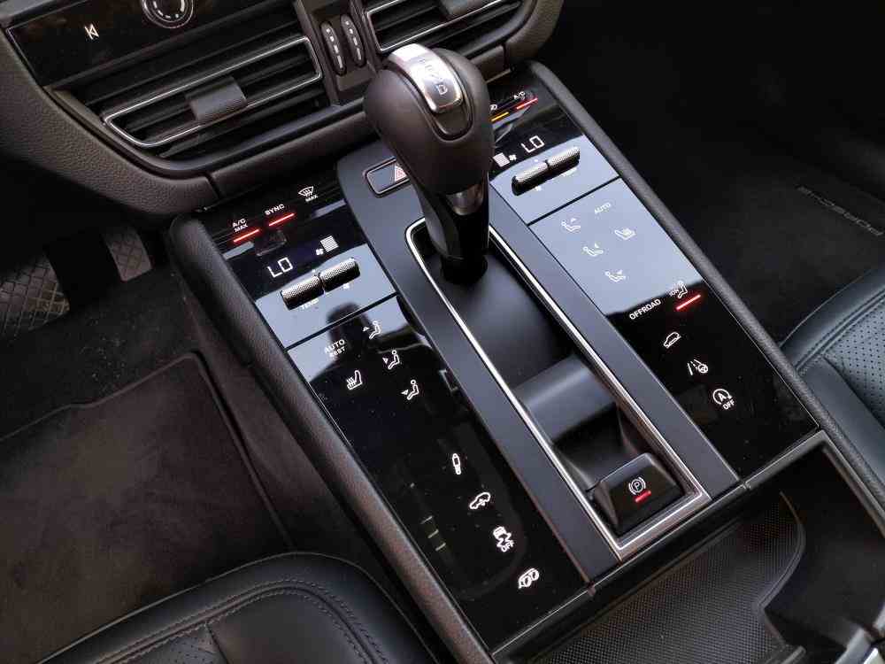 PORSCHE MACAN T 2.0 265cv pdk GANCIO TRAINO - vendita auto a Genova