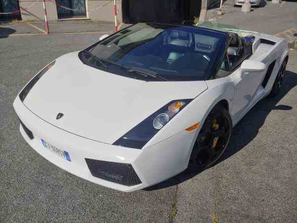 LAMBORGHINI GALLARDO SPIDER 5.0 520 E-GEAR