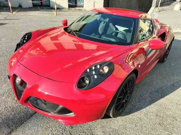Alfa Romeo 4 C 4C Coupe 1750 tbi 240cv tct