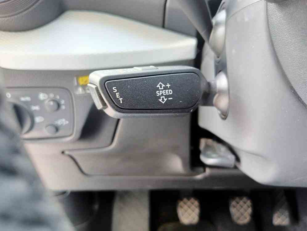 AUDI Q2 1.0 TFSI DESIGN - vendita auto a Genova