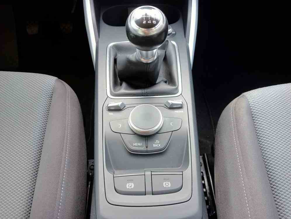 AUDI Q2 1.0 TFSI DESIGN - vendita auto a Genova