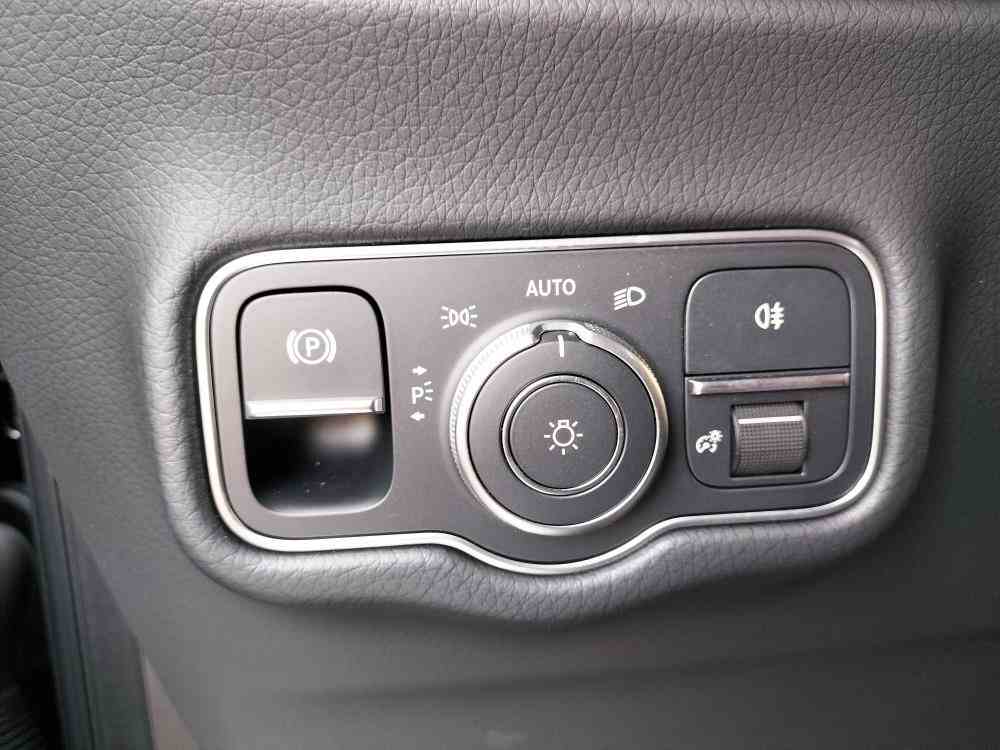 MERCEDES-BENZ  G 450  D MILD HYBRID S.W. AMG LINE IVA ESPOSTA - vendita auto a Genova