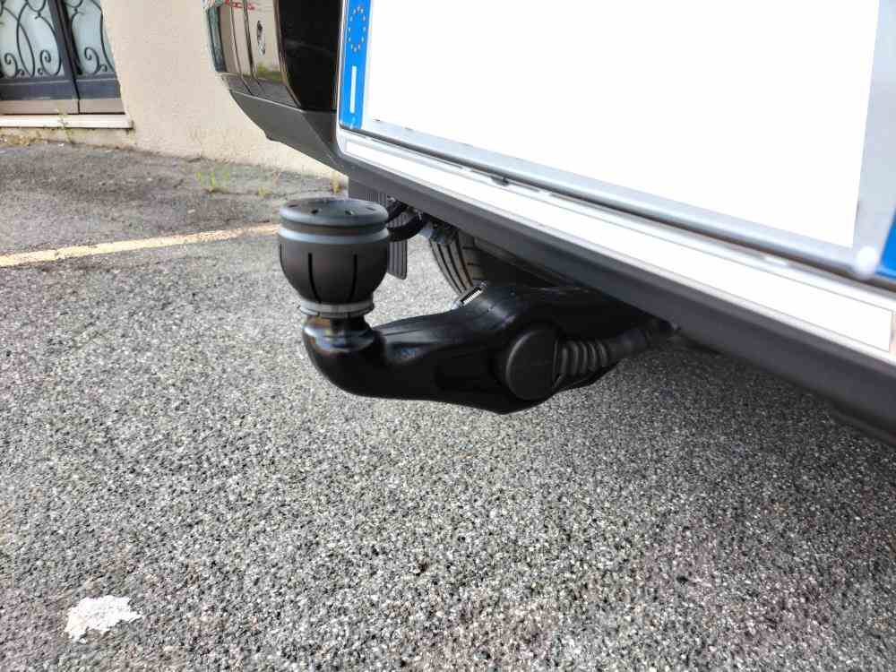 MERCEDES-BENZ  G 450  D MILD HYBRID S.W. AMG LINE IVA ESPOSTA - vendita auto a Genova