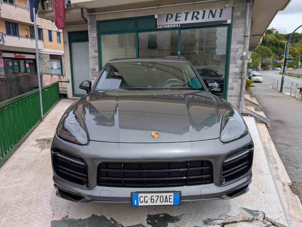PORSCHE CAYENNE 3.0 e-hybrid tiptronic S - vendita auto a Genova