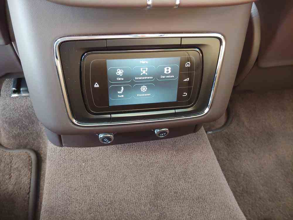 BENTLEY BENTAYGA 6.0 W12 MULLINER AUTO - vendita auto a Genova