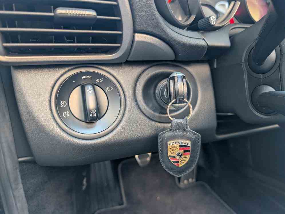 PORSCHE 911 997 CARRERA 4 3.6 CABRIOLET - vendita auto a Genova