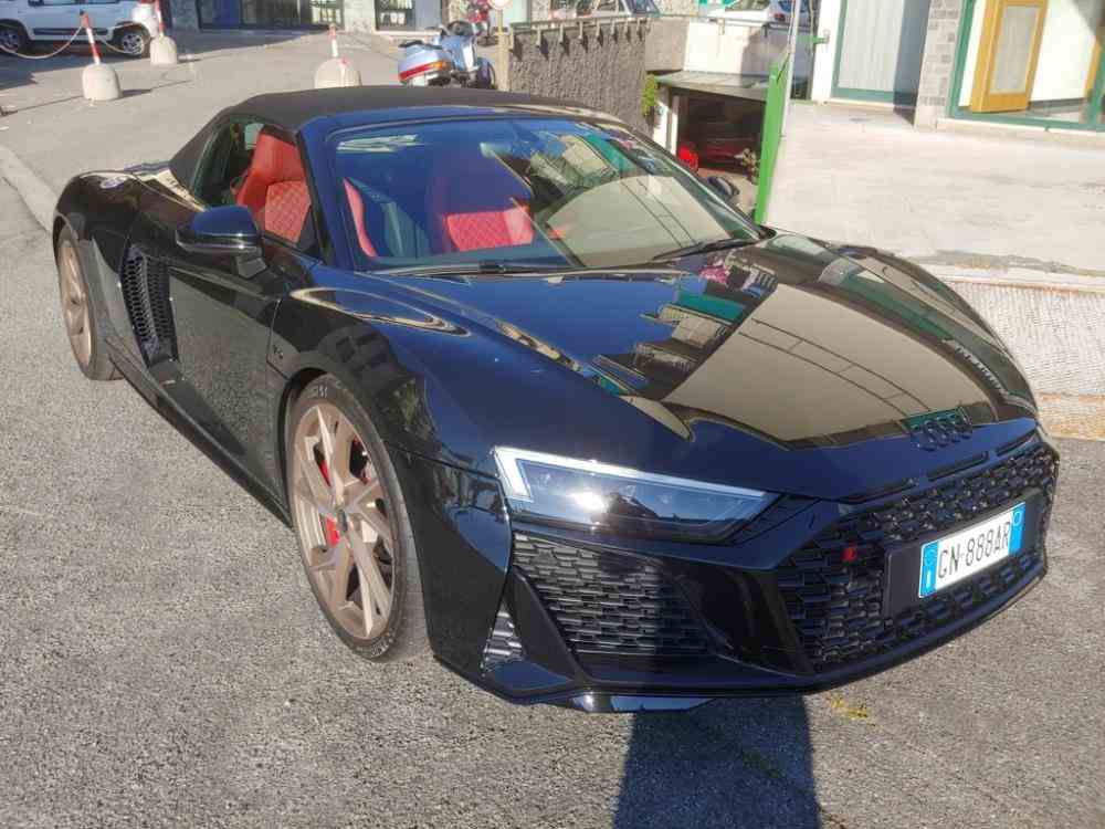 AUDI R8  Spyder 5.2 V10 performance rwd s tronic - vendita auto a Genova