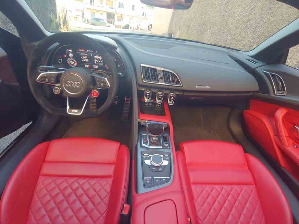 AUDI R8  Spyder 5.2 V10 performance rwd s tronic - vendita auto a Genova