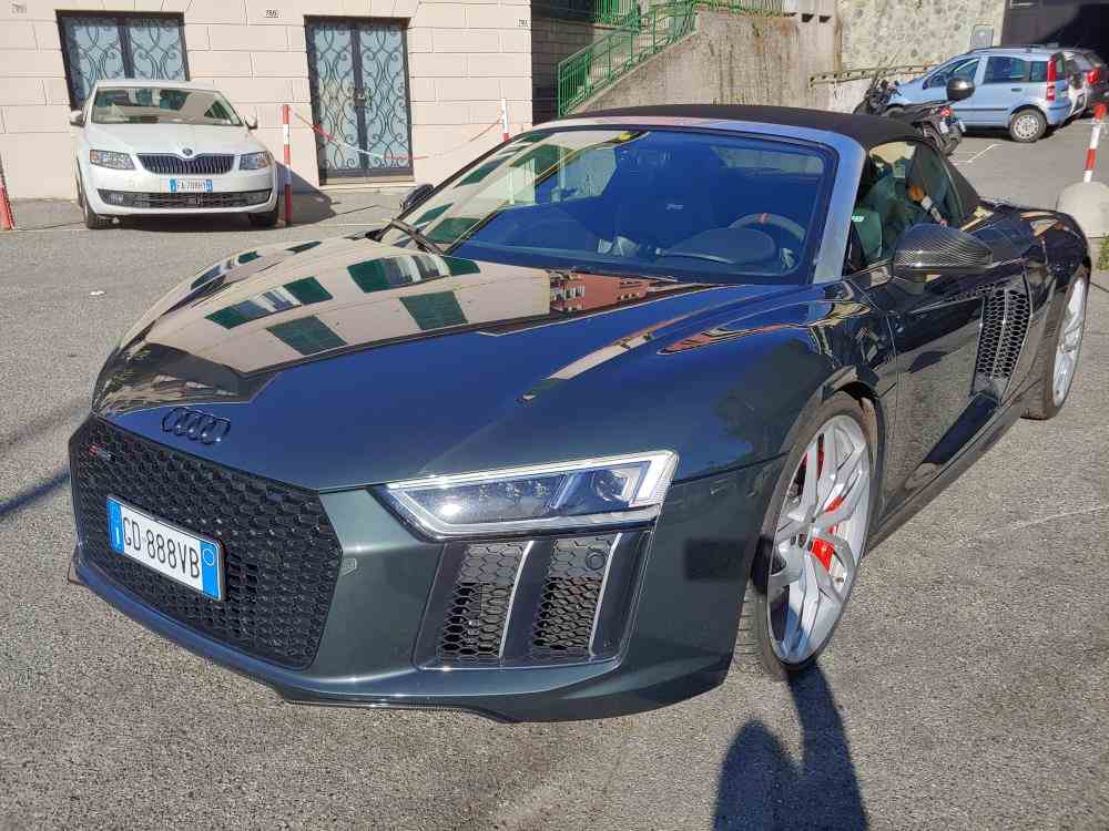 AUDI R8 SPYDER 5.2 V10 fsi quattro 540cv s-tronic IVA ESPOSTA - vendita auto a Genova