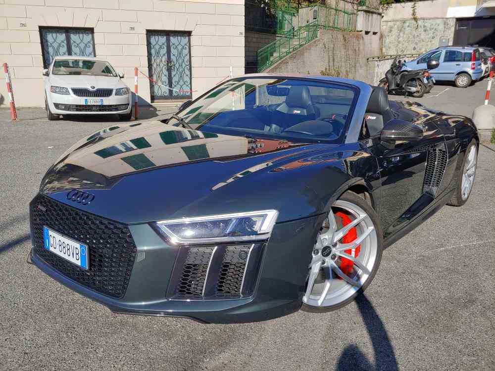 AUDI R8 SPYDER 5.2 V10 fsi quattro 540cv s-tronic IVA ESPOSTA - vendita auto a Genova