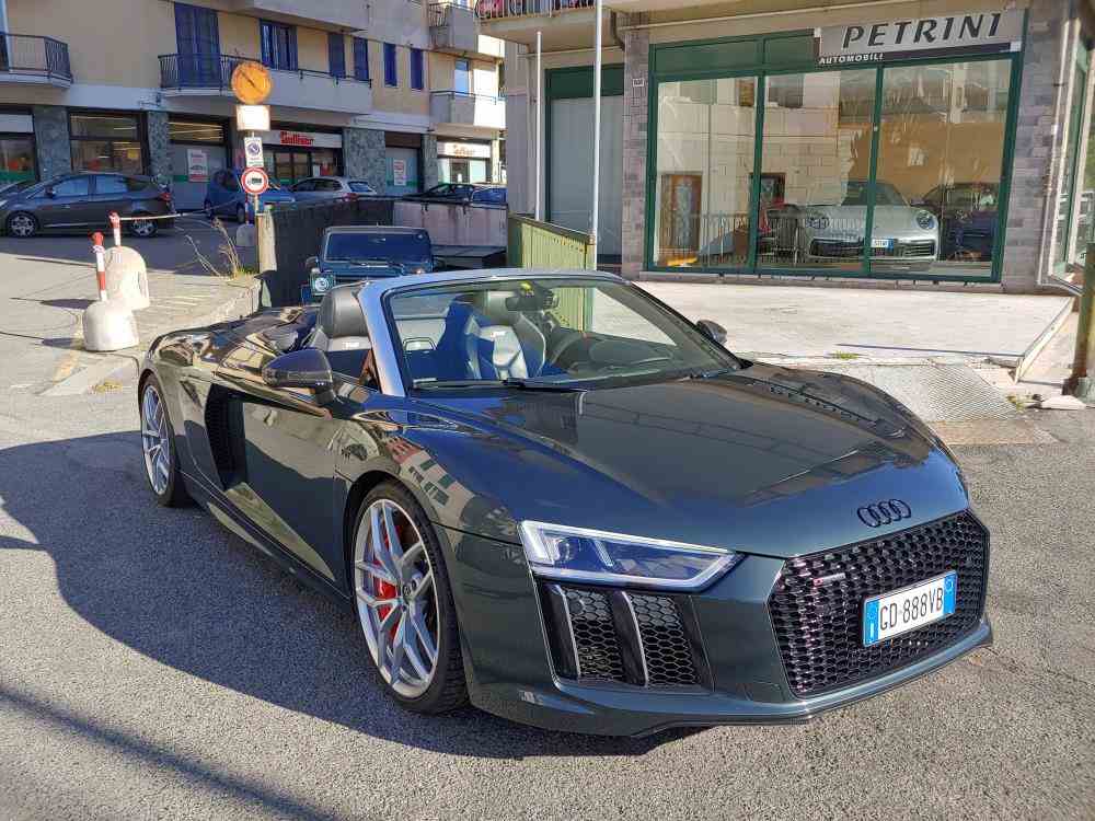 AUDI R8 SPYDER 5.2 V10 fsi quattro 540cv s-tronic IVA ESPOSTA - vendita auto a Genova