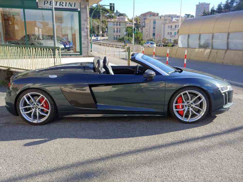 AUDI R8 SPYDER 5.2 V10 fsi quattro 540cv s-tronic IVA ESPOSTA - vendita auto a Genova