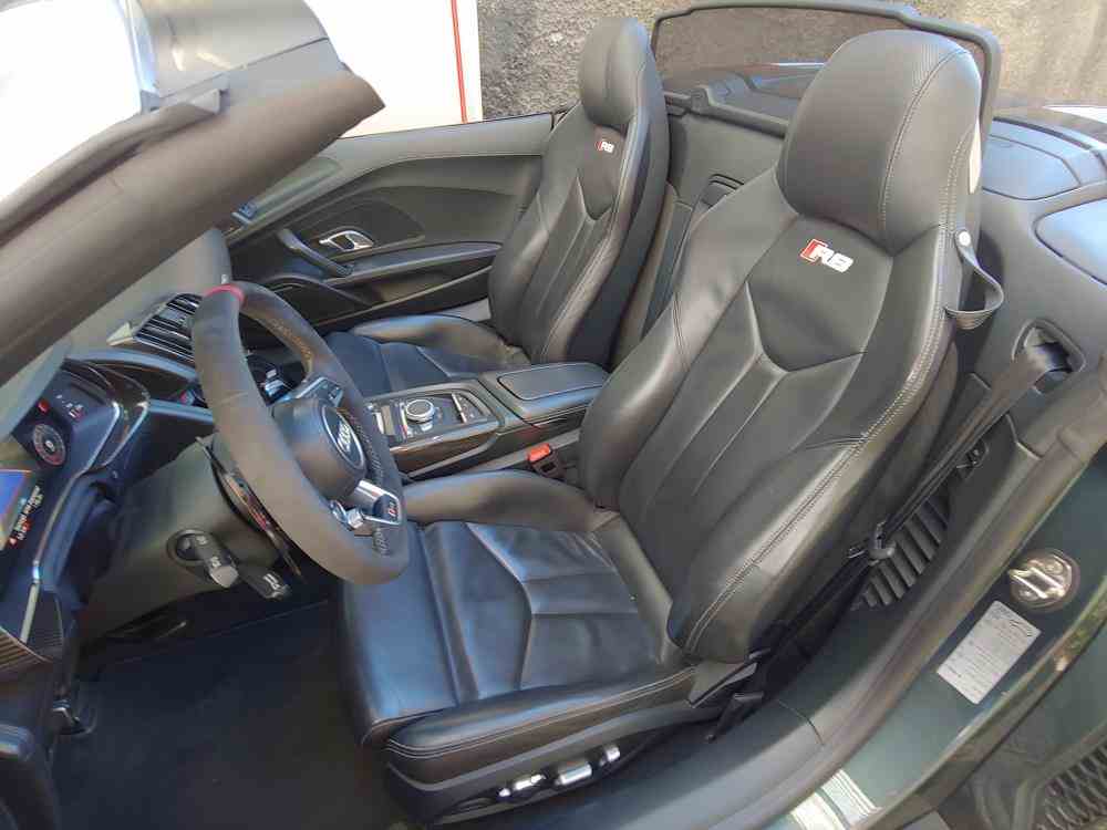 AUDI R8 SPYDER 5.2 V10 fsi quattro 540cv s-tronic IVA ESPOSTA - vendita auto a Genova