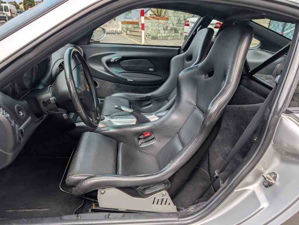 PORSCHE 911 CARRERA IV 996 COUPE'  3.6 GT3 - vendita auto a Genova