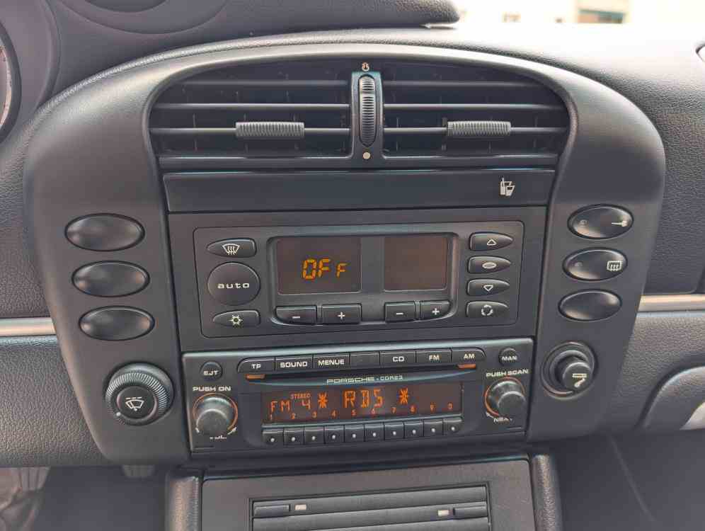 PORSCHE 911 CARRERA IV 996 COUPE'  3.6 GT3 - vendita auto a Genova