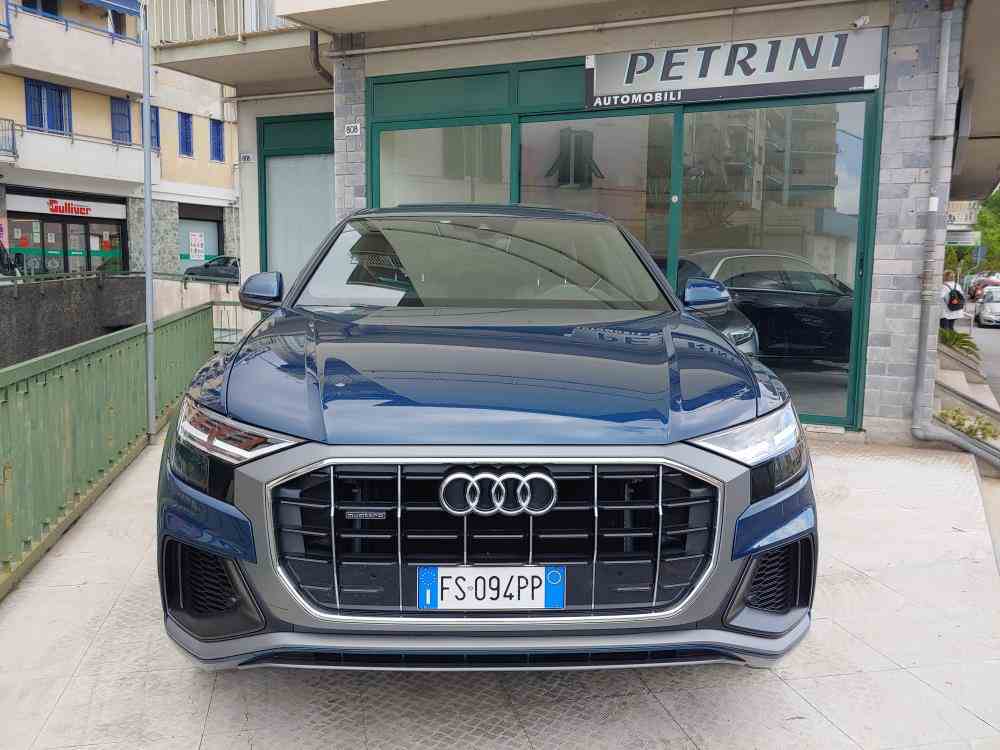 AUDI Q8  SPORT 50 TDI QUATTRO TIPTRONIC 286 CV - vendita auto a Genova