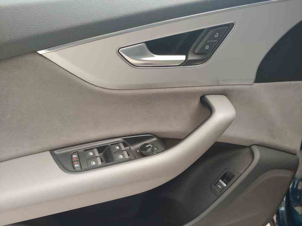 AUDI Q8  SPORT 50 TDI QUATTRO TIPTRONIC 286 CV - vendita auto a Genova