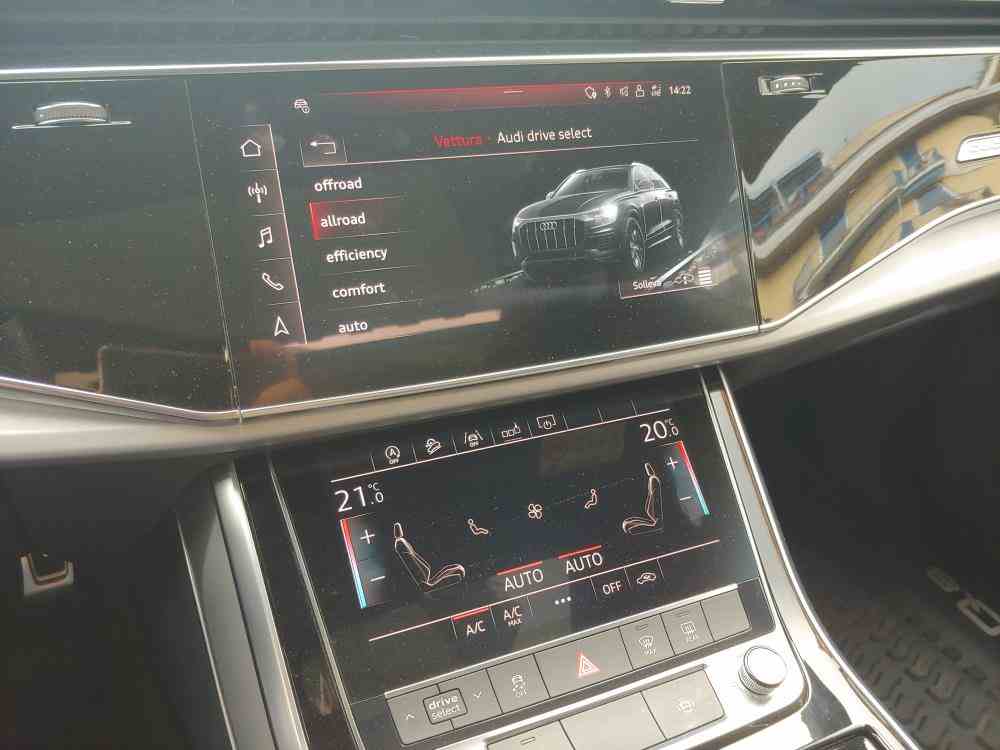 AUDI Q8  SPORT 50 TDI QUATTRO TIPTRONIC 286 CV - vendita auto a Genova