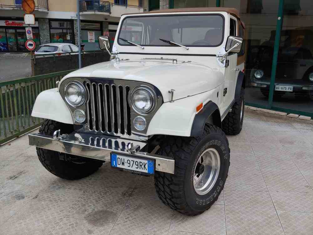 JEEP CJ - 7 V8 5.0 150CV - vendita auto a Genova
