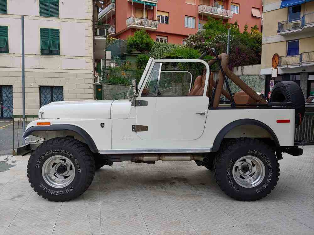 JEEP CJ - 7 V8 5.0 150CV - vendita auto a Genova