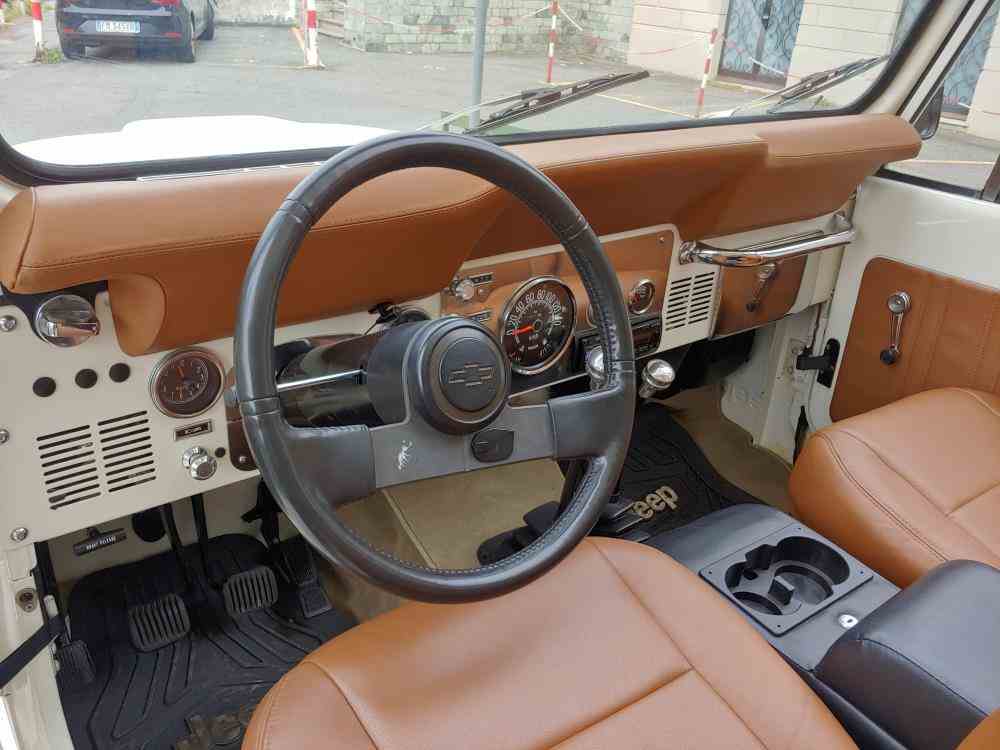 JEEP CJ - 7 V8 5.0 150CV - vendita auto a Genova