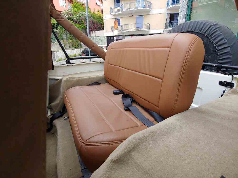 JEEP CJ - 7 V8 5.0 150CV - vendita auto a Genova