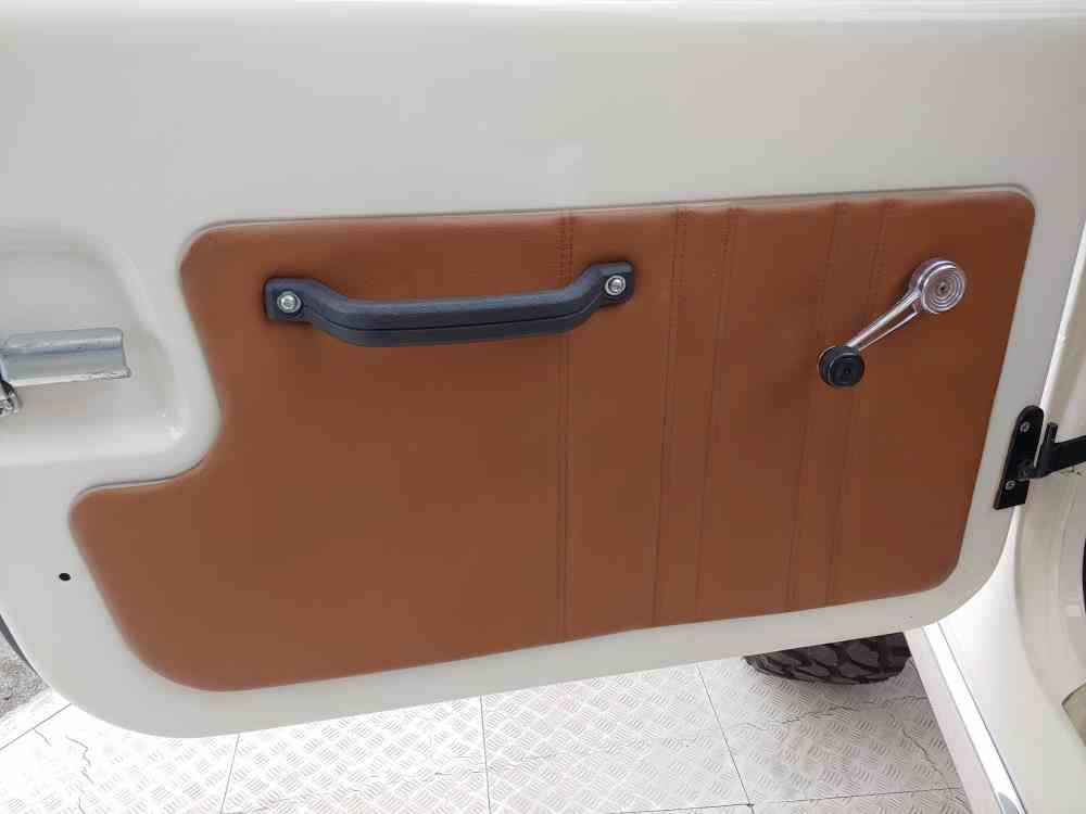 JEEP CJ - 7 V8 5.0 150CV - vendita auto a Genova
